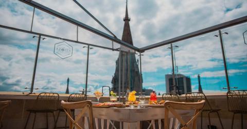 Azotea Rooftop. Restaurante en alturas. Catedral Manizales